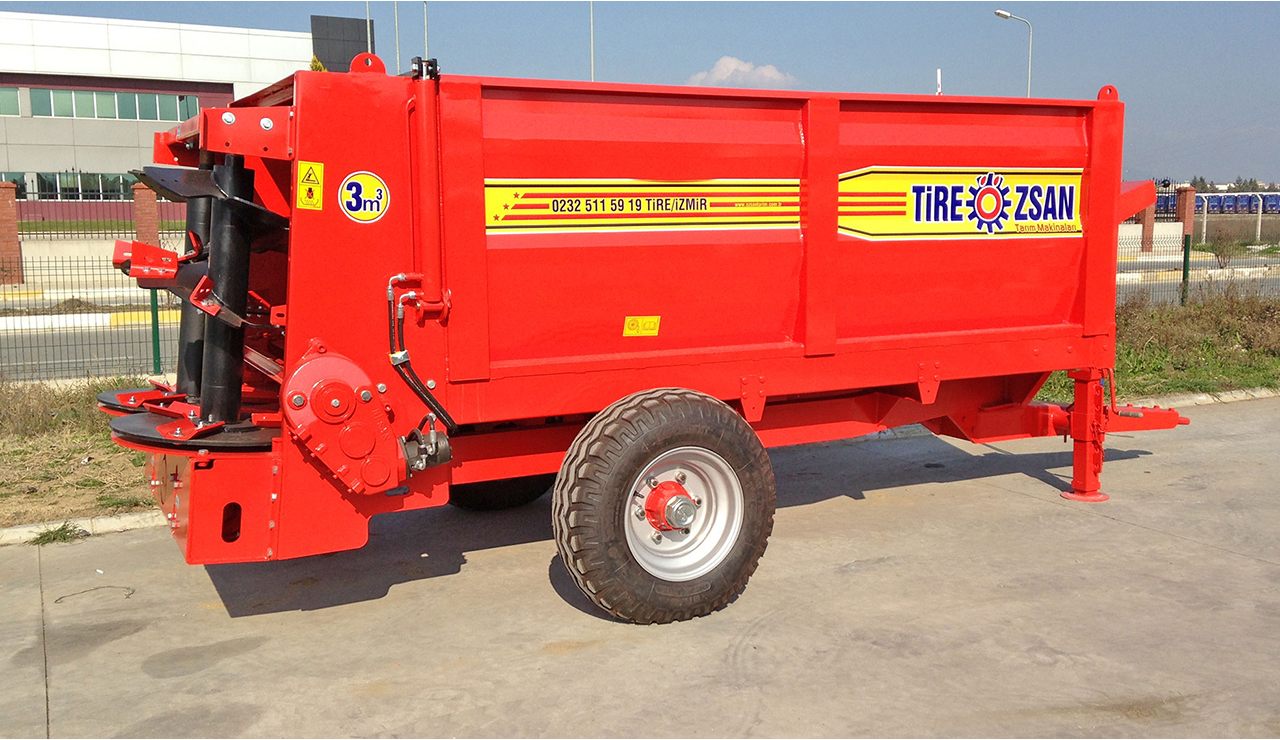Solid Manure Spreader Trailer OZKGS3 Intermix